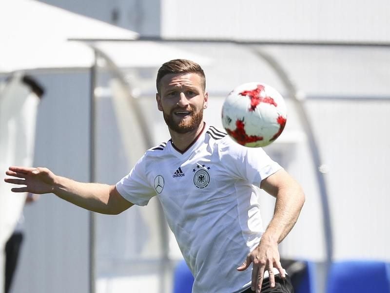 Zur Zeit beim Londoner Fußballclub FC Arsenal unter Vertrag: Shkodran Mustafi. Foto: Christian Charisius