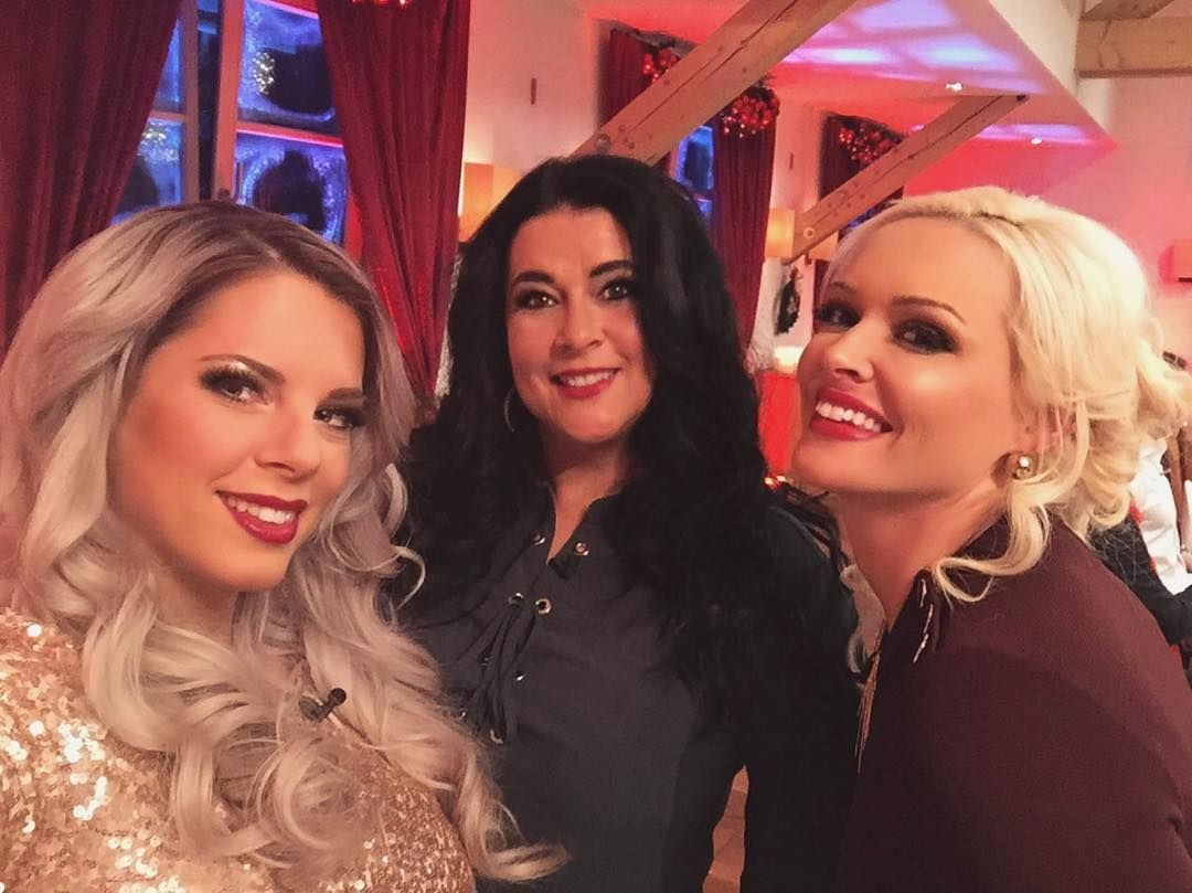 Gehen gemeinsam durch dick und dünn (v.l.): Jenny Frankhauser, Iris Klein und Daniela Katzenberger.