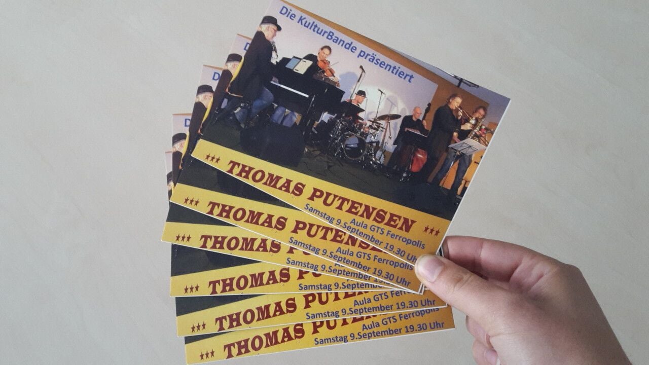 Die MZ verlost Karten für das Konzert von Thomas Putensen in Gräfenhainichen.