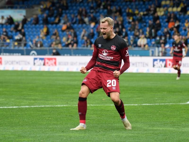 Fällt beim 1. FC Nürnberg lange aus: Stürmer Pascal Köpke. Foto: Swen Pförtner/dpa