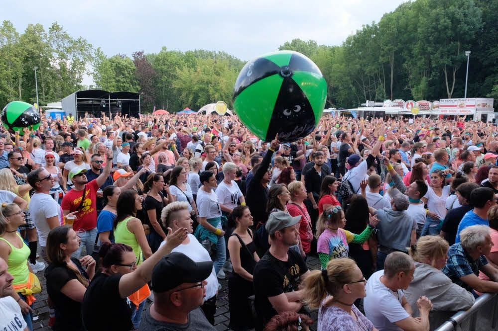 Tausende feierten 2019 bei Konzerten auf der Peißnitzbühne