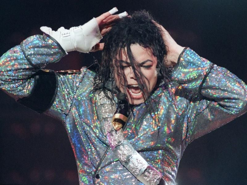 Michael Jackson 1992 im Ostberliner Friedrich-Ludwig-Jahn-Stadion. Foto: Bernd Settnik