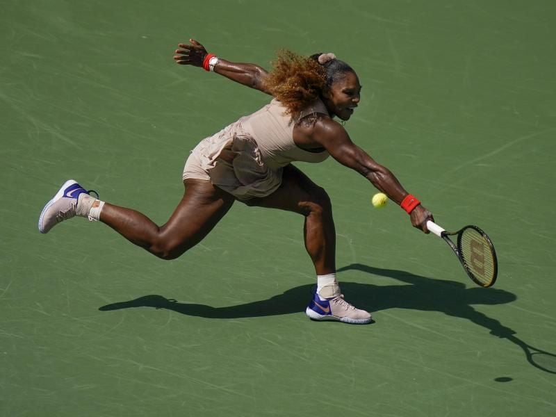 Vor einer Entscheidung über eine Teilnahme an den French Open hat Serena Williams noch Klärungsbedarf. Foto: Seth Wenig/AP/dpa