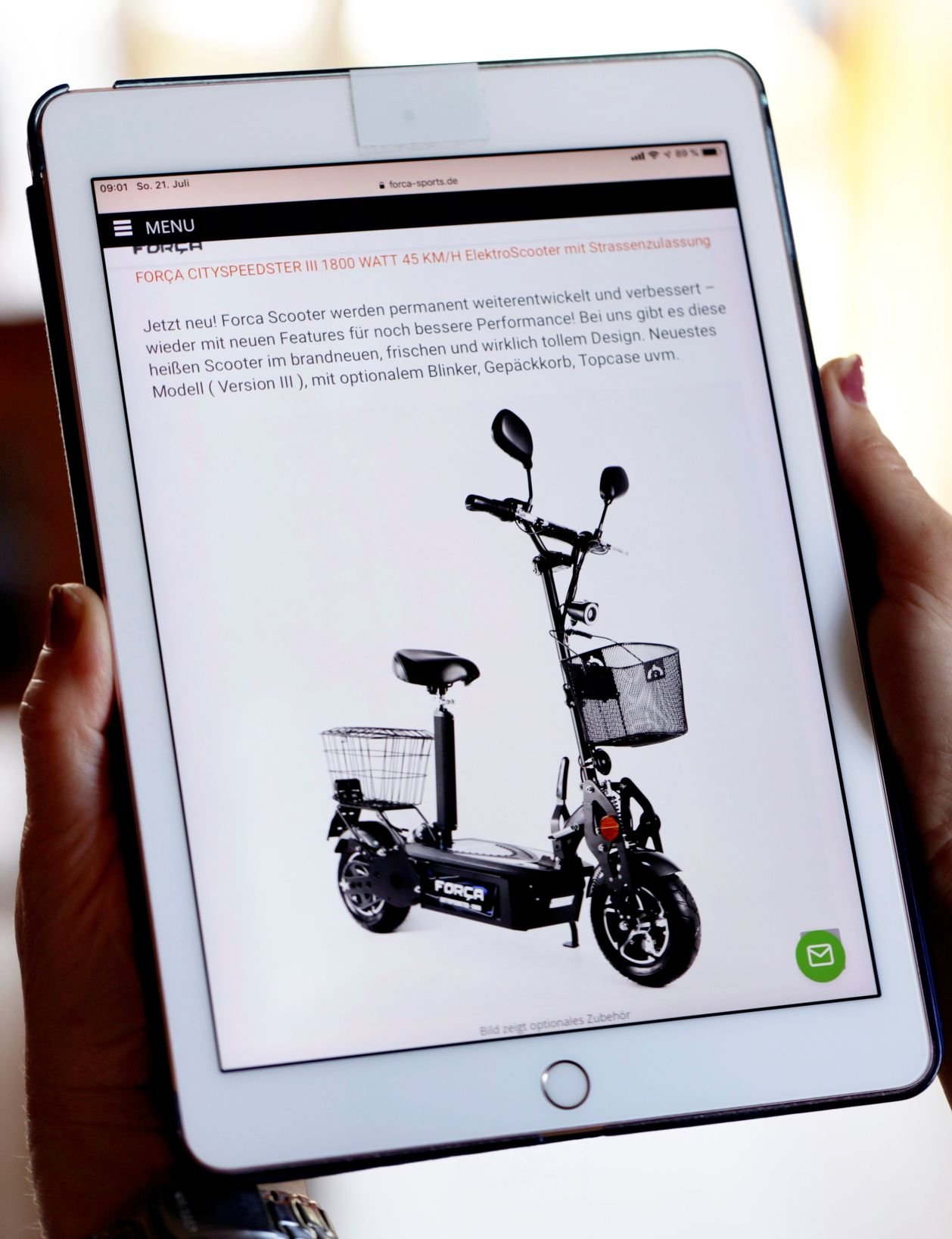 Mit einem Elektroroller „CitySpeedster 1800“ der Marke Forca war der Verunglückte unterwegs.