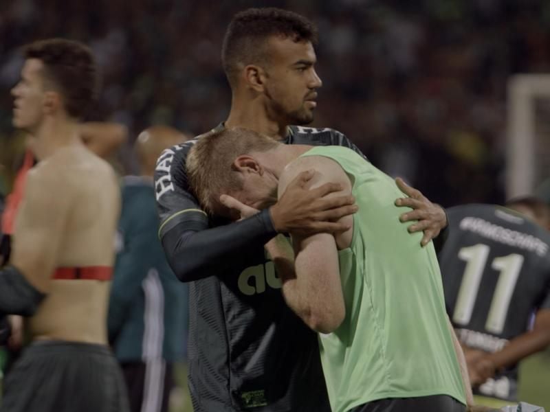 „Unser Team - Nossa Chape” begleitet den Neustart und den Wiederaufbau des Provinzclubs Chapecoense. Foto: Weltkino Filmverleih