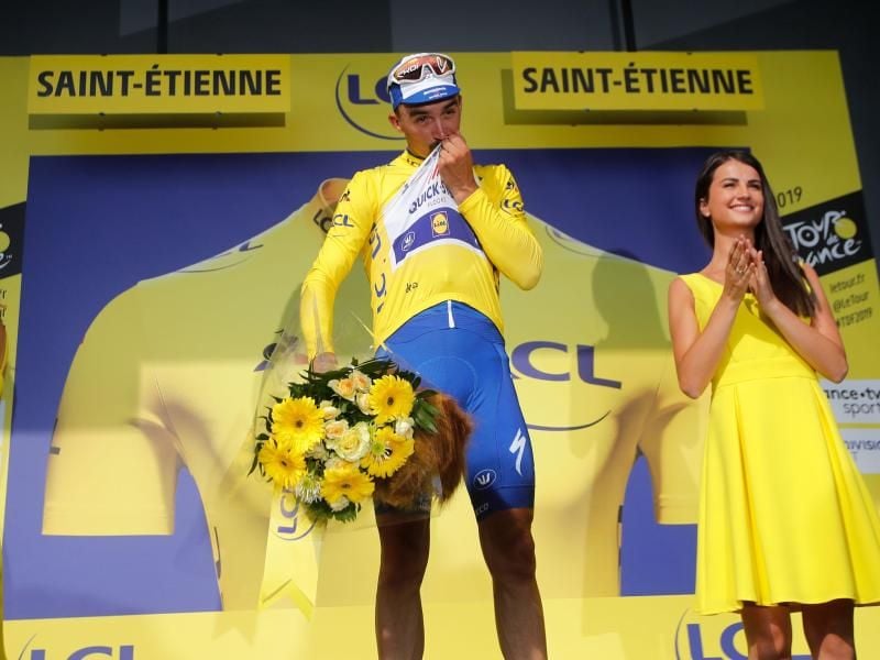 Der Franzose Julian Alaphilippe eroberte das Gelbe Trikot zurück. Foto: Christophe Ena/AP