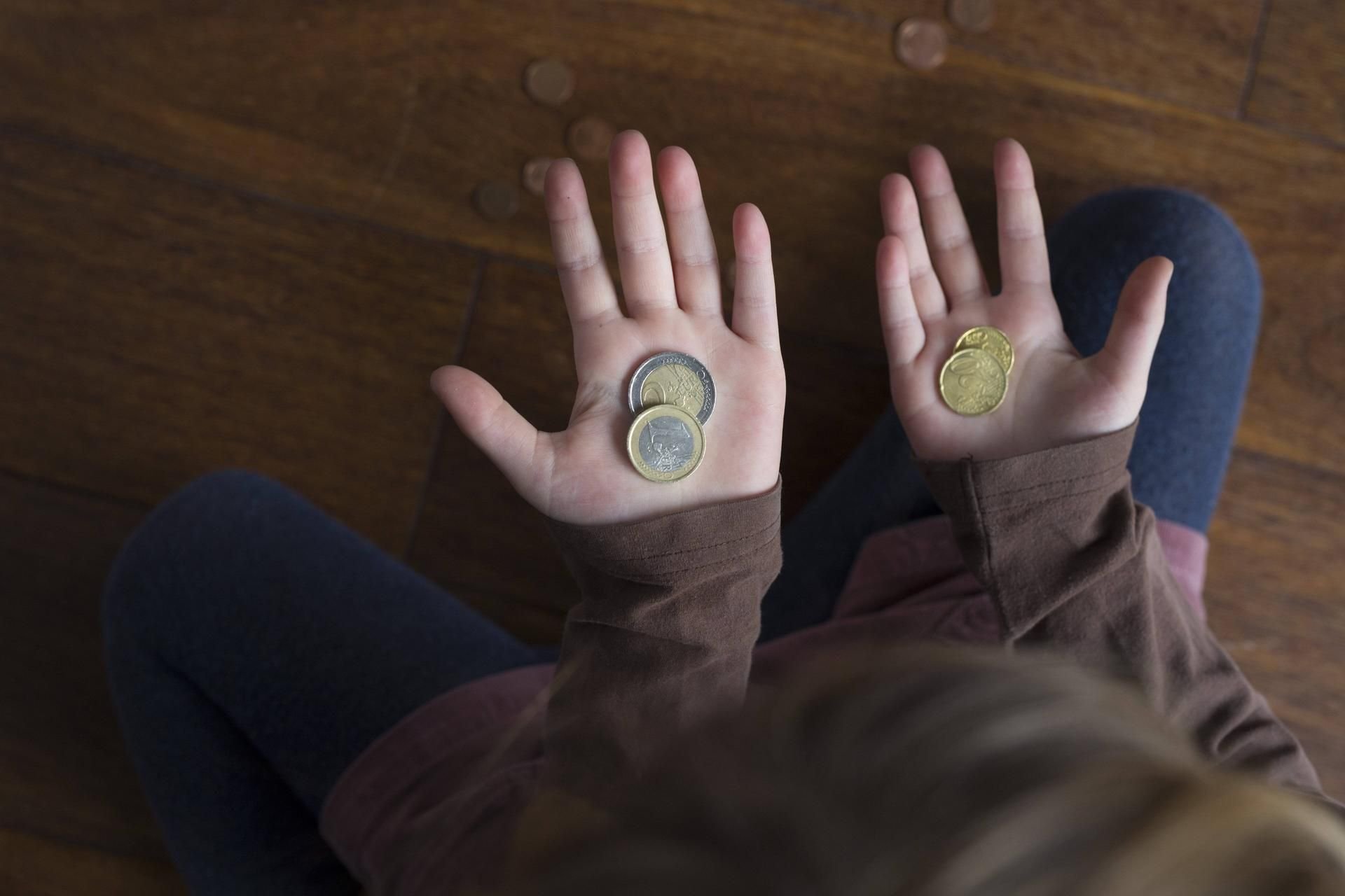 Mehr als 4 Millionen Kinder und Jugendliche sind laut Kinderschutzbund in Deutschland von Armut betroffen.