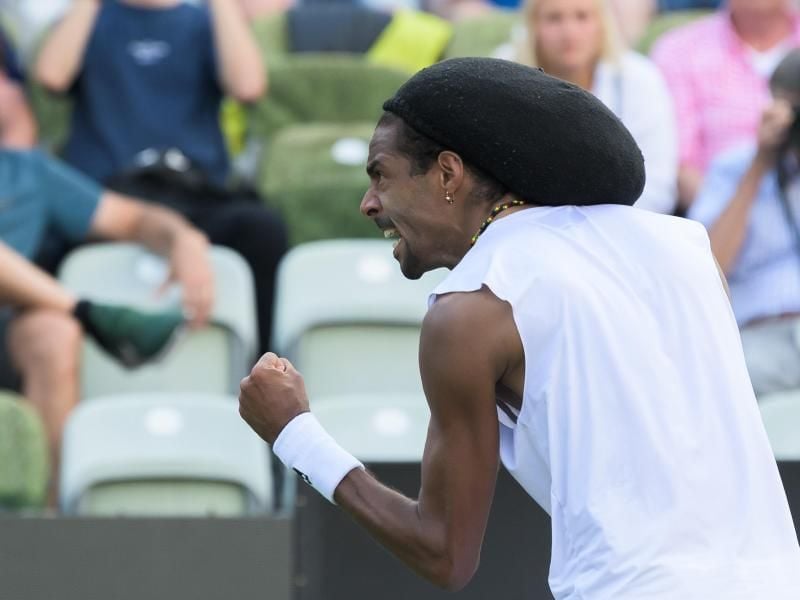 Dustin Brown ballt nach einem gewonnenen Ballwechsel die Faust. Foto: Silas Stein