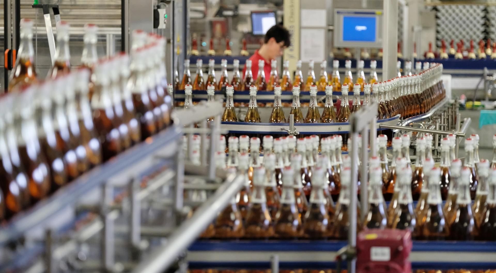 Die Rotkäppchen-Mumm Sektkellerei GmbH versorgt Apotheken mit medizinischem Alkohol.