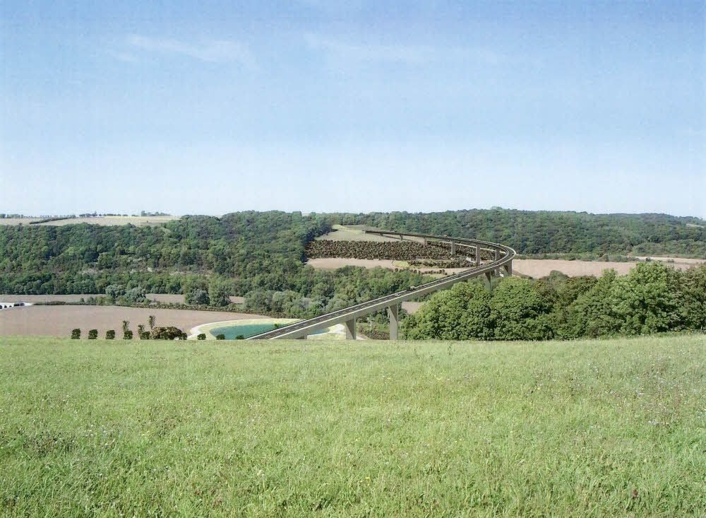 Am Bad Kösener Abschnitt der geplanten B87n, der auch eine solche Brücke bekommen soll, starten bald Vorbereitungsarbeiten.