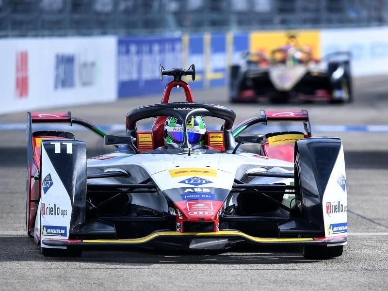 Lucas di Grassi vom Team Audi Sport ABT Schaeffler hat das Formel-E-Rennen in Berlin gewonnen. Foto: B. Pedersen/dpa/Archiv