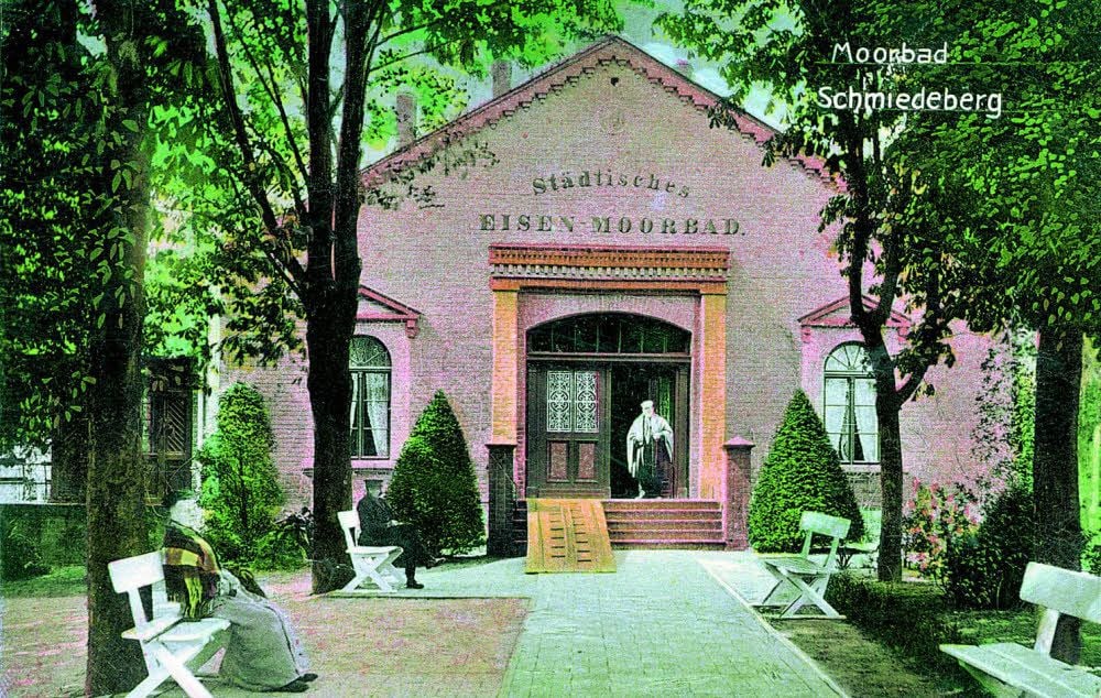 Erstes Badehaus des städtischen Moorbades