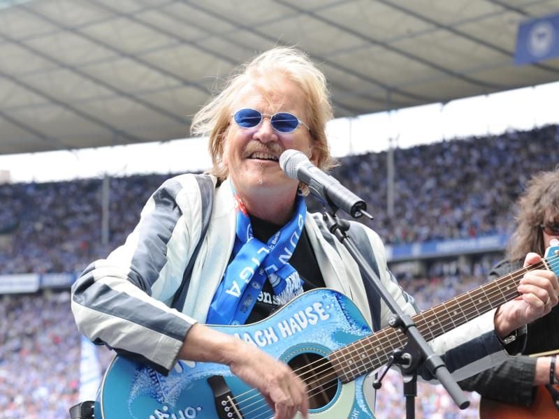 Wird regelmäßig vor der Ostkurve die Hertha-Hymne darbeiten: Sänger Frank Zander. Foto: Soeren Stache