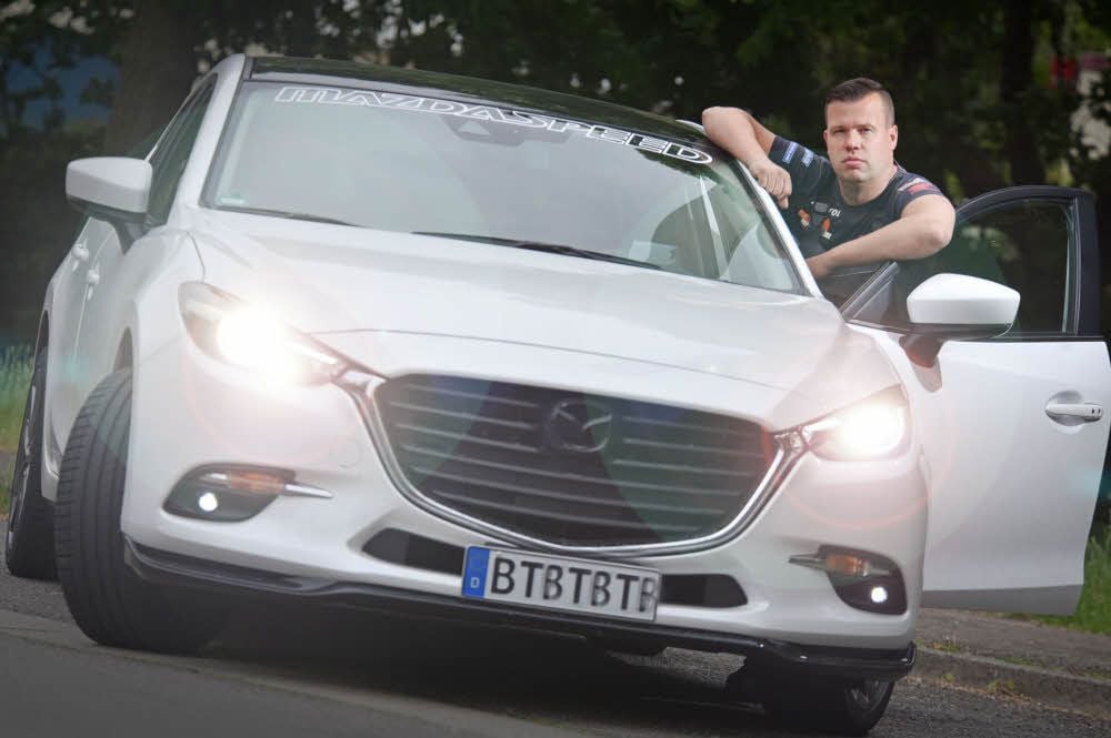 Silvio Strauch arbeitet im Mazda Autohaus in Wolfen und ist Organisator des „Japan-Treffens“.