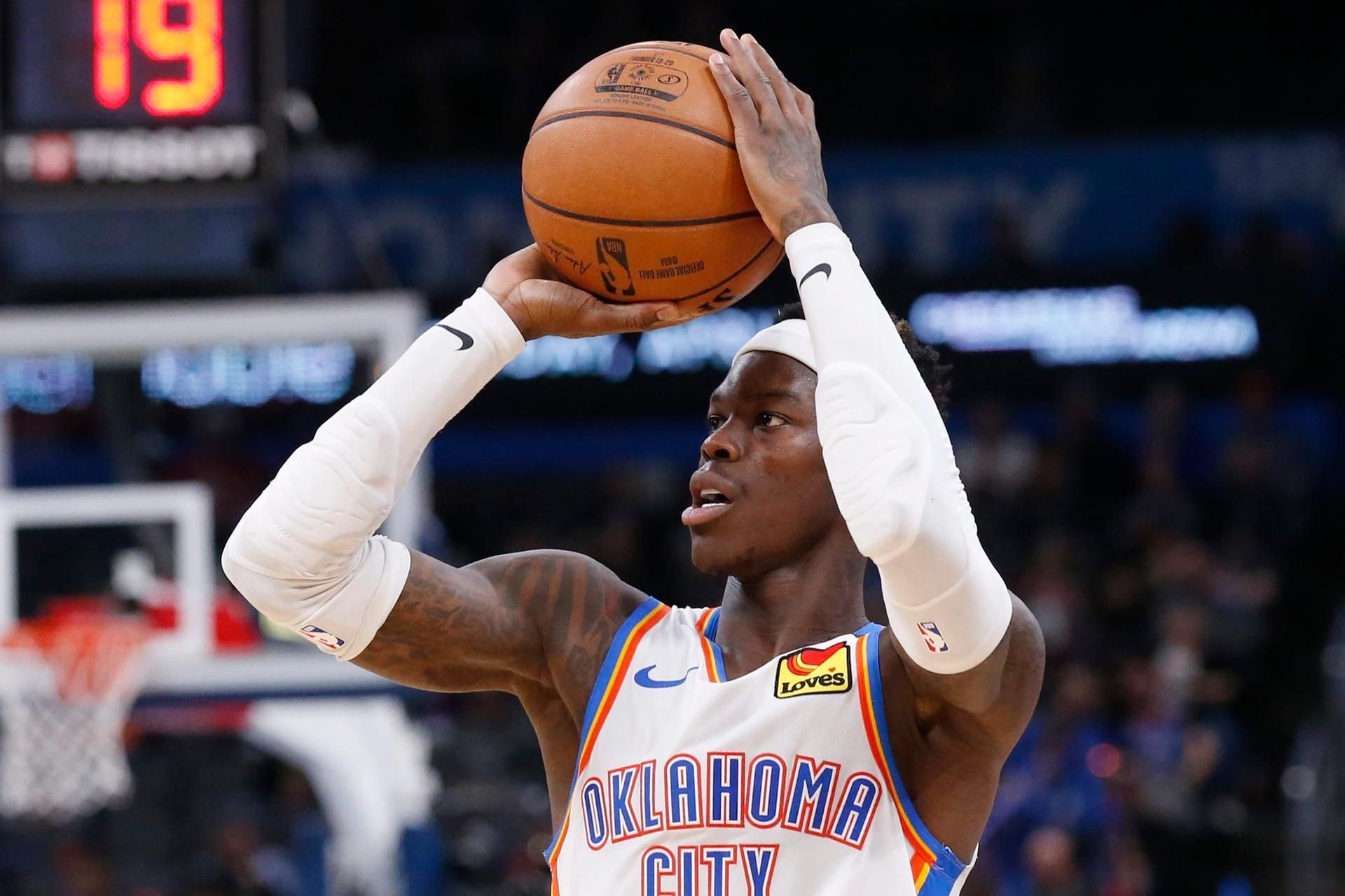Deutschlands Basketball-Star Dennis Schröder, hier noch im Trikot Oklahoma City Thunder