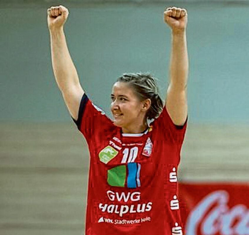 Nadine Smit muss sich für das Spiel wie viele ihrer Teamkolleginnen Urlaub nehmen.