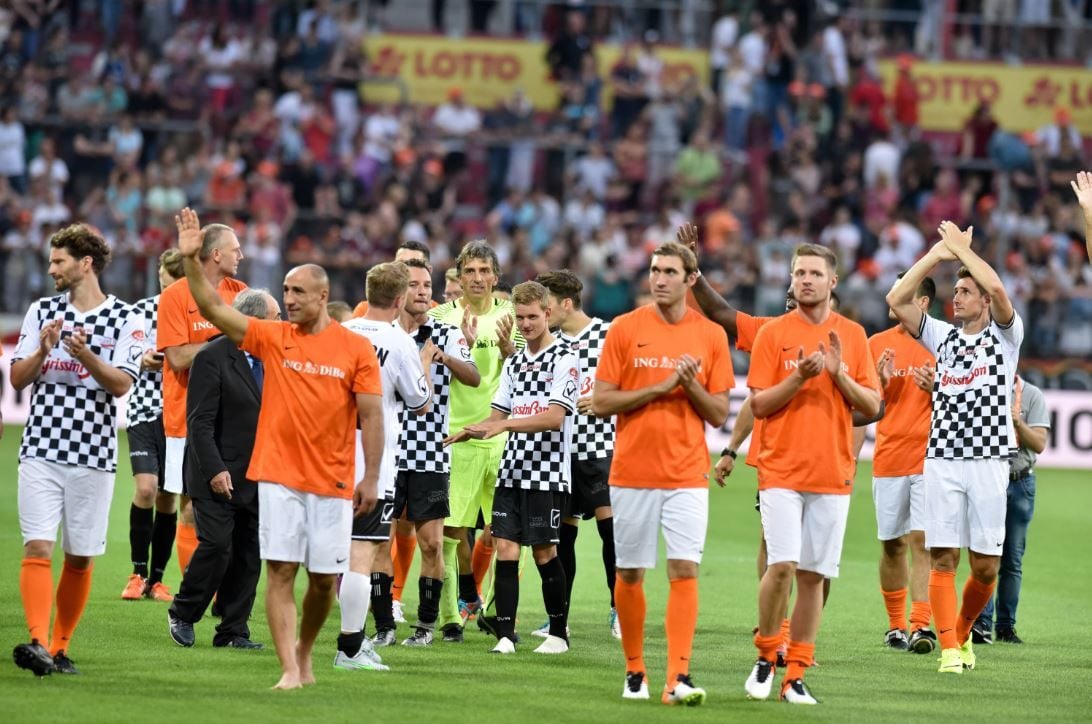 Das Spiel zwischen der Nationale Piloti und den Nowitzki All Stars fand unter dem Motto „Champions for Charity“ statt.
