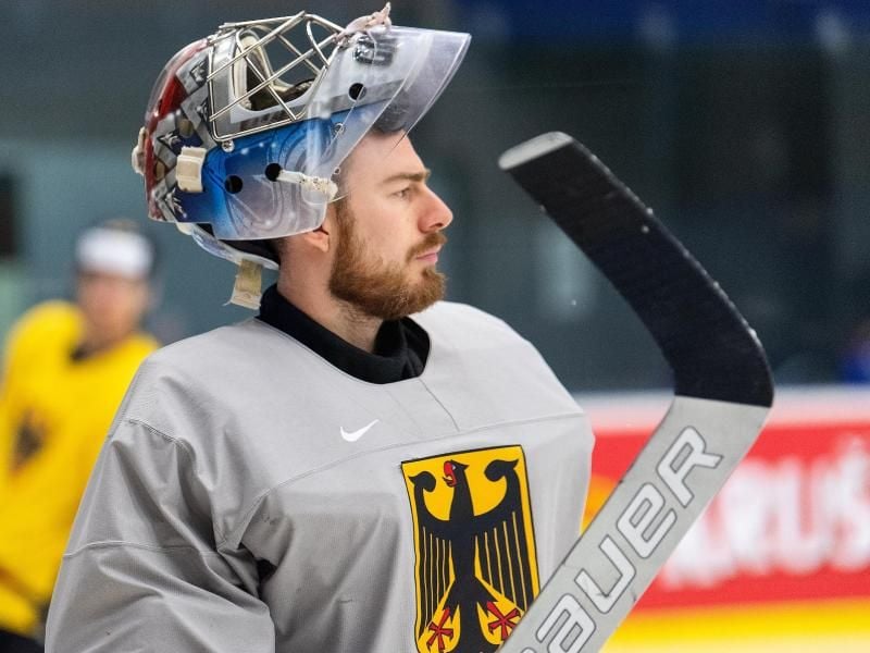 Philipp Grubauer steht wieder im Tor des DEB-Teams. Foto: Monika Skolimowska