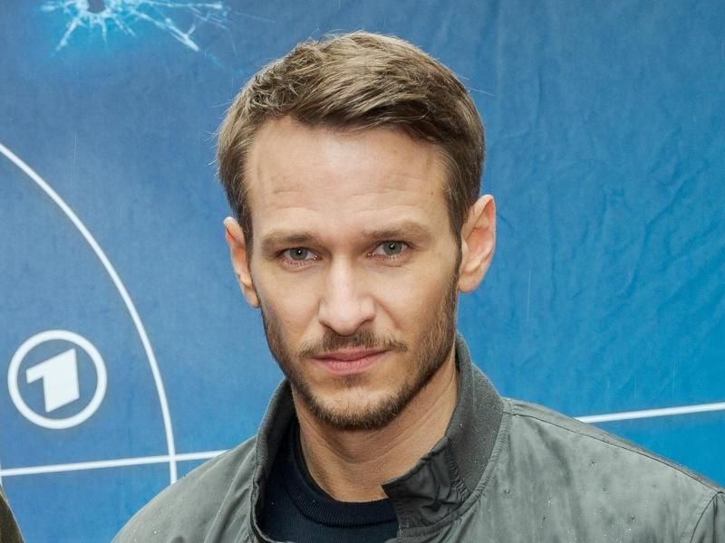 Vladimir Burlakov, als Hauptkommissar Leo Hölzer im Tatort des Saarländischen Rundfunks (SR), im März 2019 bei einem Pressetermin. Foto: Oliver Dietze/dpa