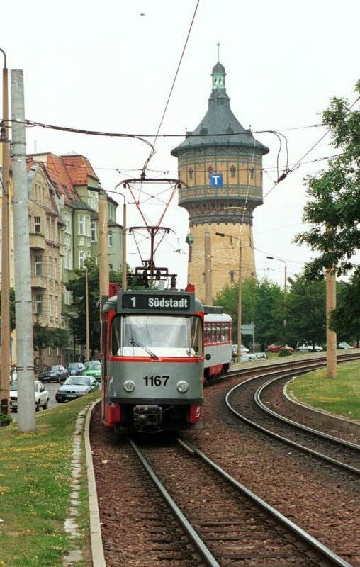 Im Jahr 2000 waren Tatras in Halle noch regelmäßig im Einsatz.