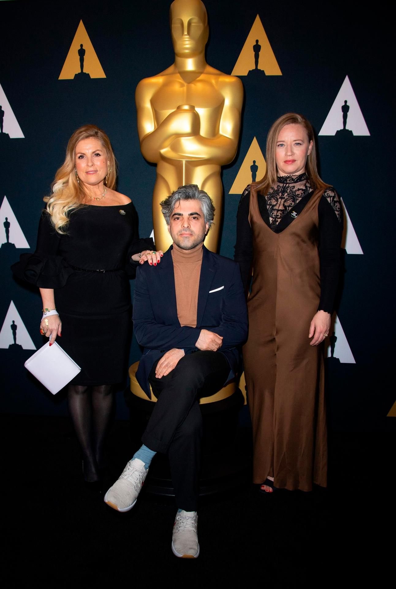Regisseur Feras Fayyad mit den beiden Produzentinnen Sigrid Dyekjaer und Kristine Barfod