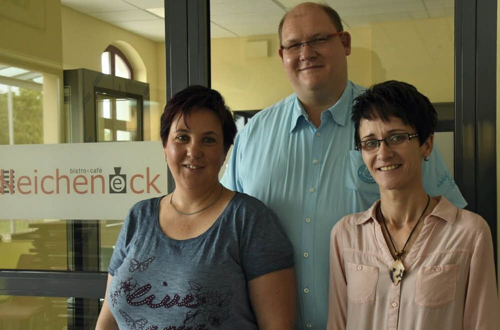Ramona Stäuber, Sven Schmidt und Steffi Thielbeer eröffnen demnächst das „Weicheneck“.