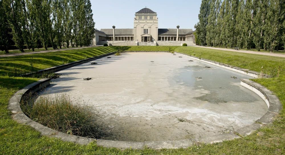 Das sogenannte Wasserbassin ist in einem schlechten Zustand.