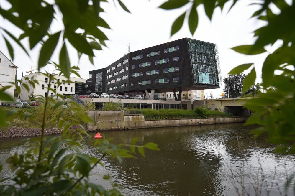 Das Mitteldeutsche Multimediazentrum ist der größte Einzelschaden der Flut 2013 in Sachsen-Anhalt.