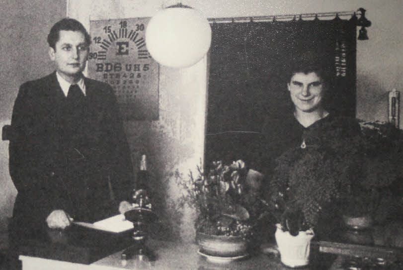 Sie haben die Familientradition als Optiker in Jessen begründet: Werner und Anneliese Schubert starteten ihr Geschäft im Dezember 1952.