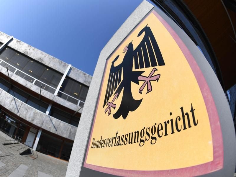 Eine Fixierung von mehr als einer halben Stunde Dauer muss als Freiheitsentziehung in der Freiheitsentziehung von einem Richter genehmigt werden. Das entschied das Bundesverfassungsgericht. Foto: Uli Deck