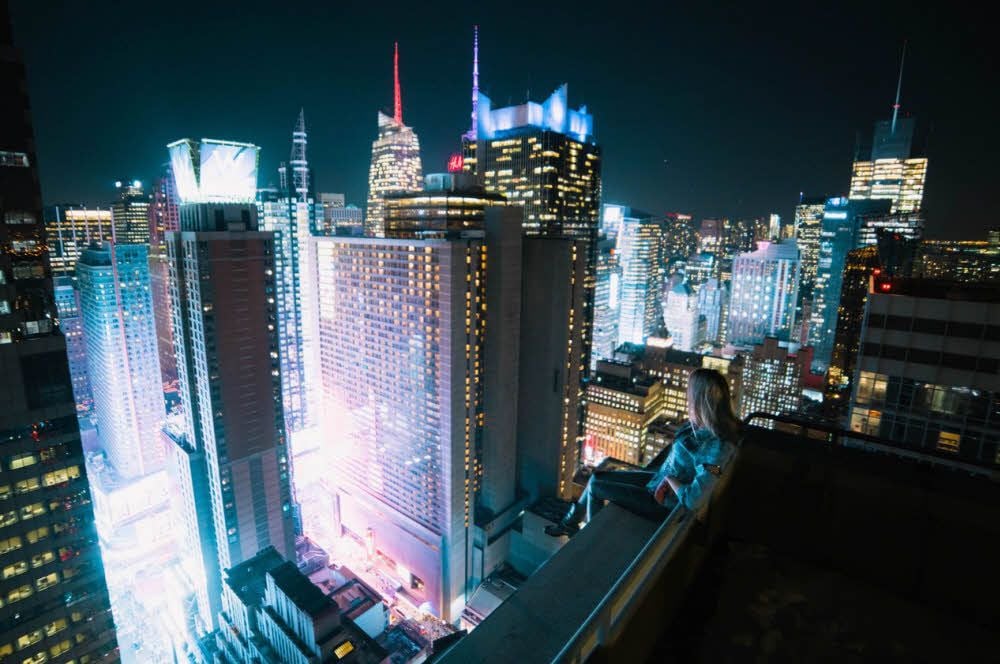 Die Dessauerin über den Dächern von New York