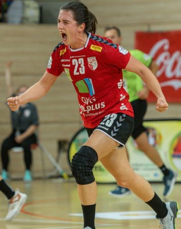 Die Emotionen müssen raus: Leonie Nowak (Union Halle-Neustadt) bejubelt einen Torerfolg ihres Teams.