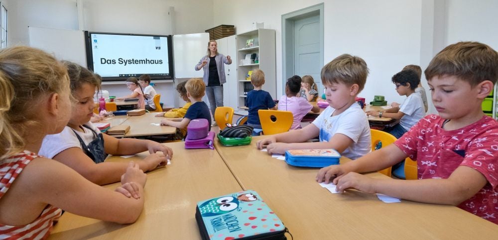 Die Erstklässler der Friedemann-Bach-Grundschule lernen vom ersten Schultag an auch Englisch.