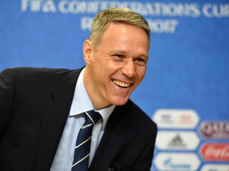 Marco van Basten hat die Kritik an einem Treffen mit Russlands Präsident Putin zurückgewiesen. Foto: Andrey Pronin/ZUMA Wire