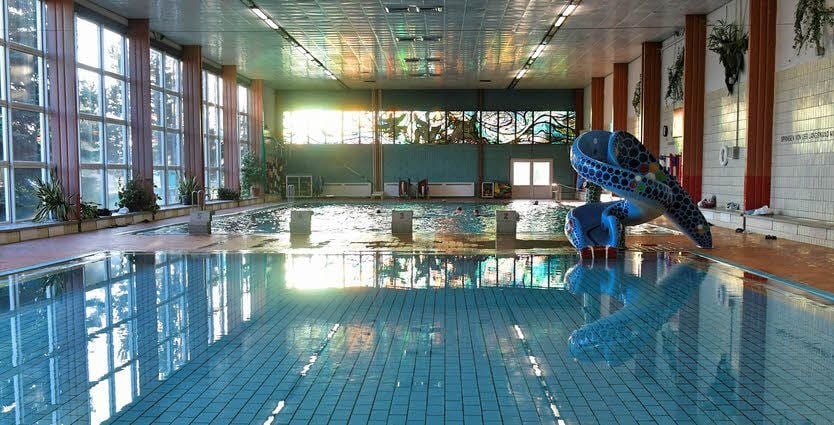 Die Südschwimmhalle ist im Sommer 19 Stunden pro Woche geöffnet.