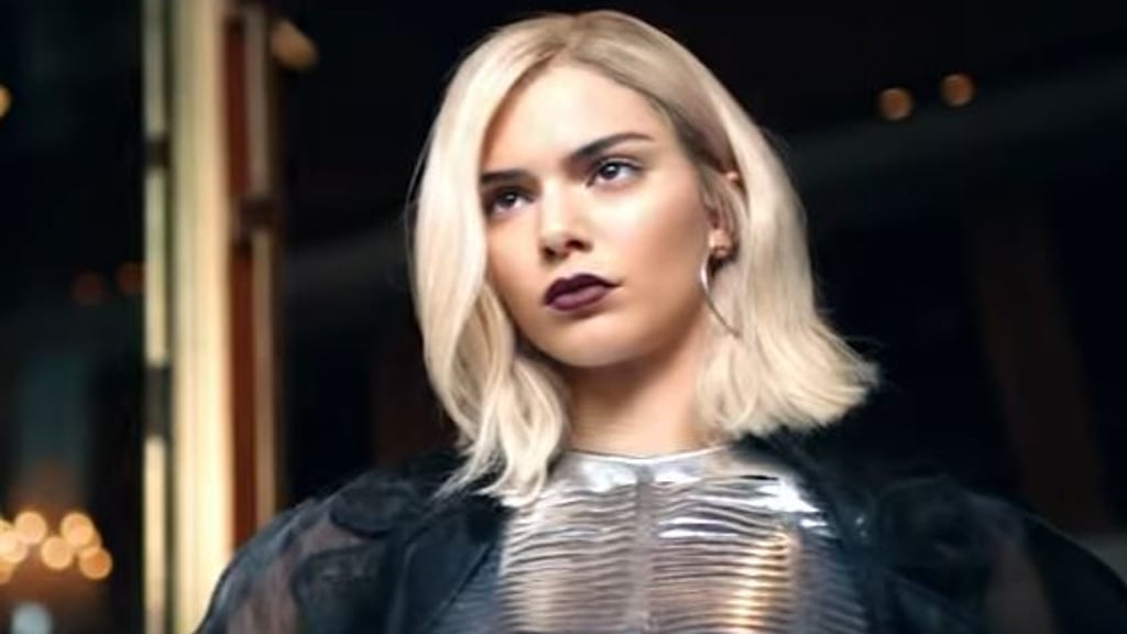 Pepsi-Werbung: Pepsi: Kendall Jenner tritt in Fußstapfen von Cindy Crawford