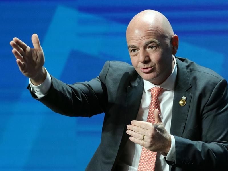 FIFA-Präsident Gianni Infantino ist sich nicht sicher, ob die Club-WM im Dezember stattfindet. Foto: Mahmoud Khaled/XinHua/dpa
