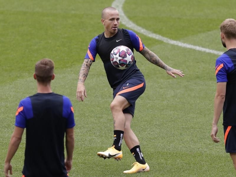 Schätzt die Einstellung von Leipzigs Trainer Nagelsmann: Angeliño beim Training. Foto: Manu Fernandez/Pool AP/dpa