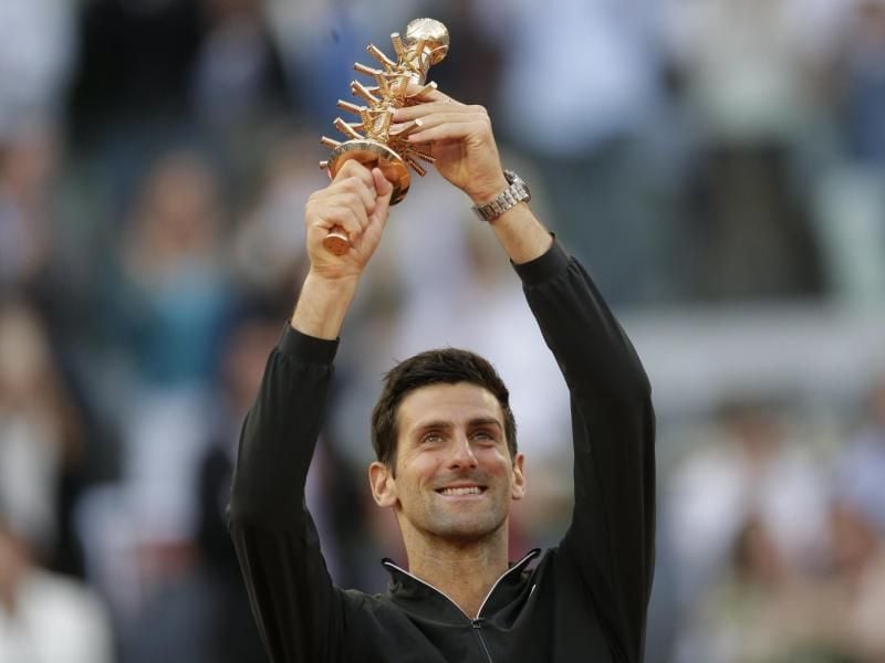 Novak Djokovic gewann die Trophäe von Madrid zum dritten Mal. Foto: Bernat Armangue/AP
