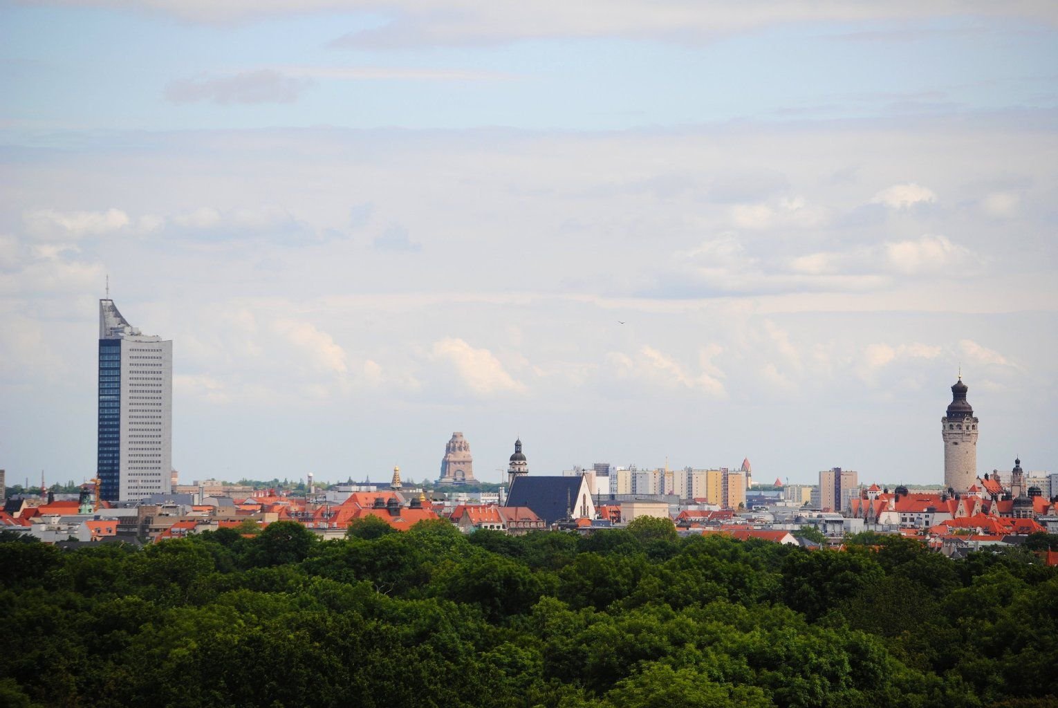 Blick auf die Skyline von Leipzig.