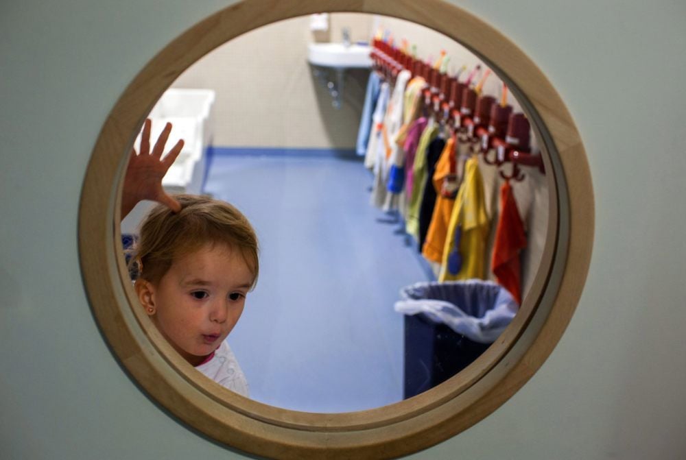 Die neuen Regeln für die Notbetreuung stellen die Einrichtungen angesichts der Kinderzahlen vor große Herausforderungen.