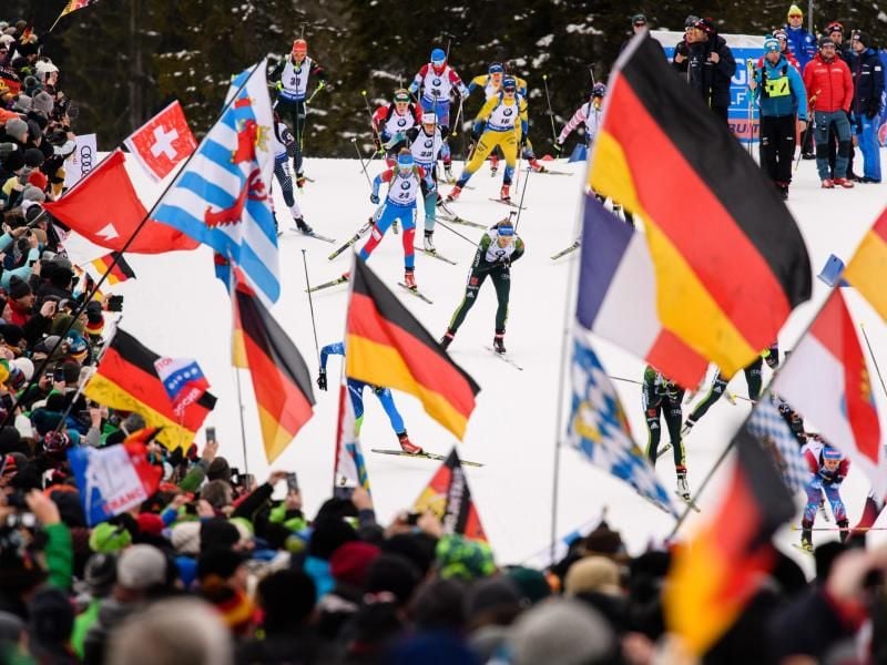 Der Weltcup der Biathleten in Ruhpolding startet in der Chiemgau Arena mit dem Sprint der Damen. Foto: Matthias Balk/dpa