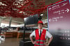 Monitore zur Fluggastinformation in einem Terminal des Flughafens Berlin Brandenburg