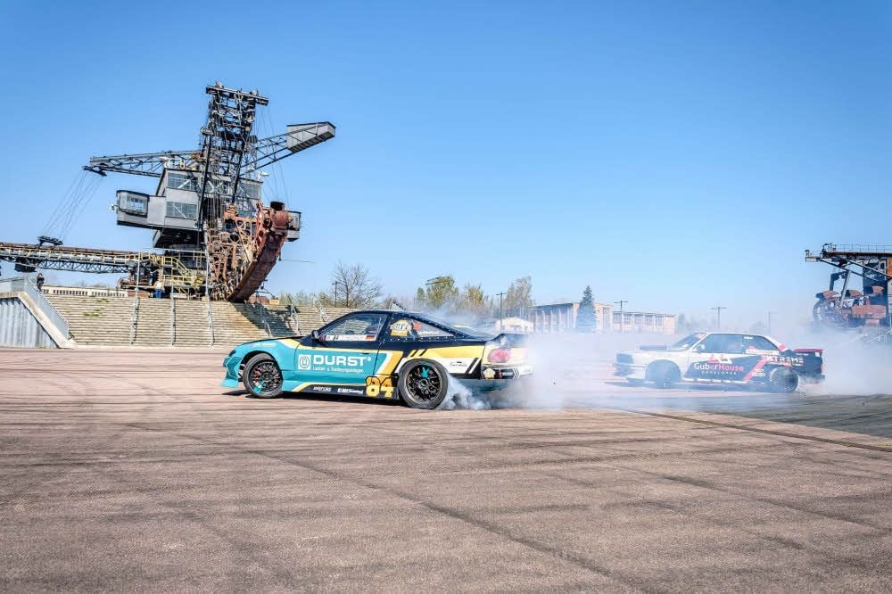 Wer einmal miterleben will, wie es im Inneren eines Drift-Rennwagens aussieht, der kann dieses Bild mit der „MZ-Virtuell“-App einscannen.