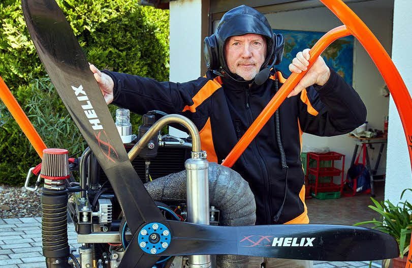 Hanno Engel aus Cörmigk ist häufig mit seinem Gleitschirm unterwegs.
