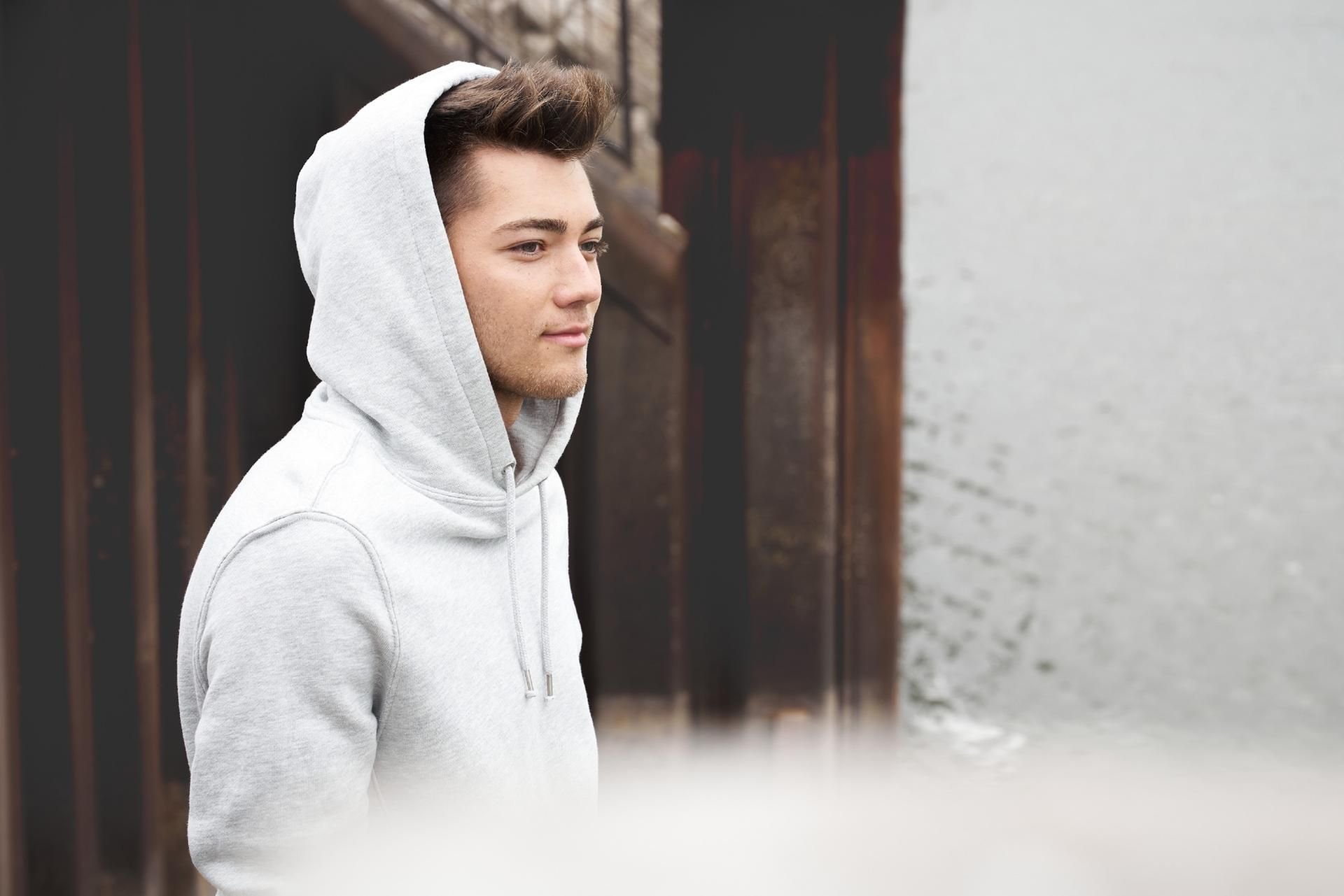 Nick (Justin Schmidt) in einer Szene bei „GangstarZ“