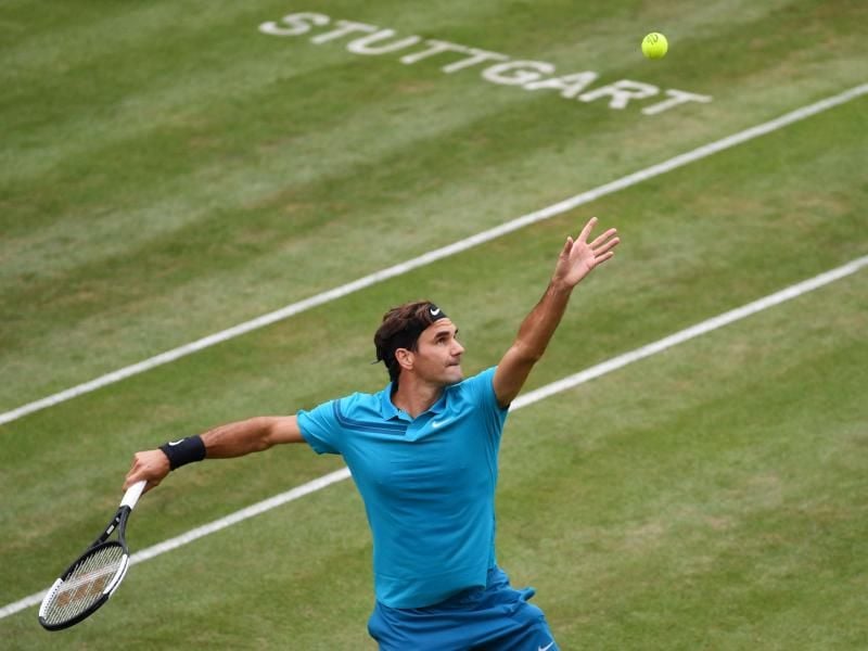 Roger Federer trifft auf Guido Pella. Foto: Marijan Murat