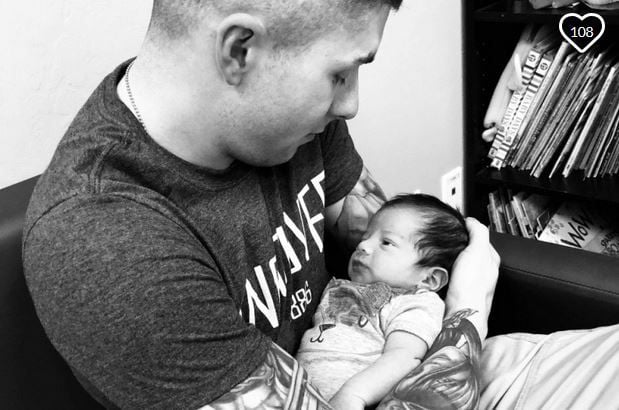Steven Garcia und Baby Leo.