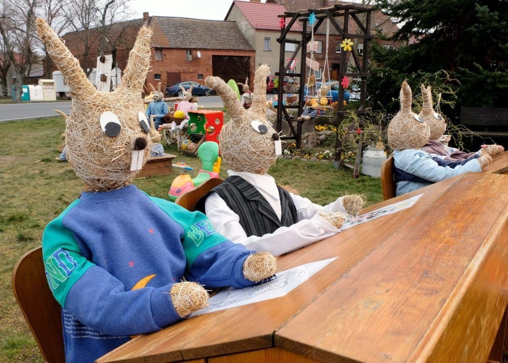 Die Osterhasenschule in Meltendorf ist noch bis zum 19. April geöffnet. Der Unterricht findet auch bei schlechtem Wetter statt.