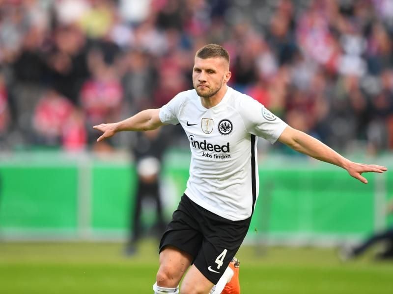 Eintracht-Stürmer Ante Rebic will mit Kroatien zur WM fahren. Foto: Soeren Stache